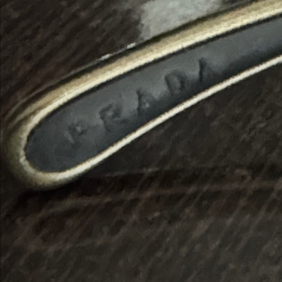 Prada Mens Sunglasses / bronze frame / gradient brown lens / bronze earpieces. - Picture 8 of 9